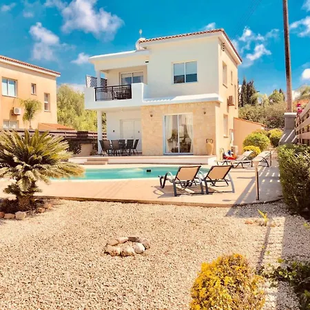 Vilă Athena Paphos