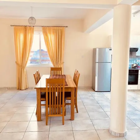Vilă Athena Paphos